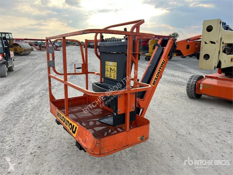 Plataforma elevadora JLG 450AJ  Electric...