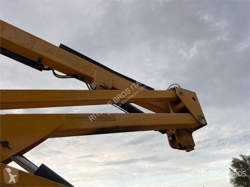 Lift Haulotte HA16PX Diesel Articulating Boom Lift