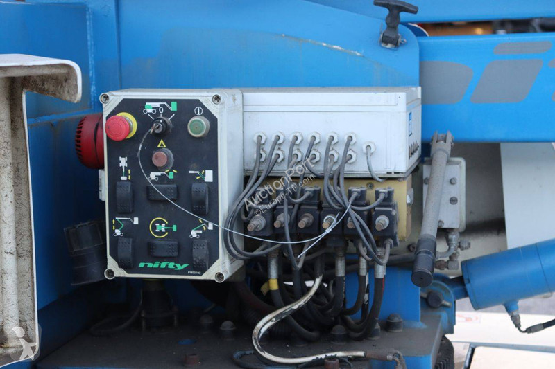 Plataforma Niftylift HR15 NDE