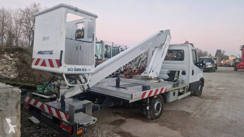 Veicolo commerciale Multitel 160alu