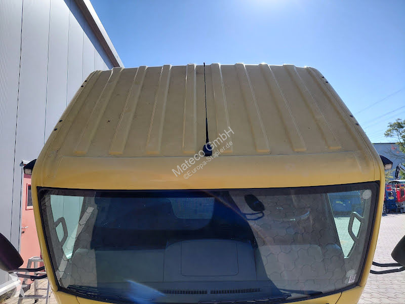 Nacelle Ruthmann TBR 220 / NISSAN CABSTAR