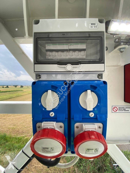منصة تلسكوبية Volvo FM380 6X4 NEW MODEL