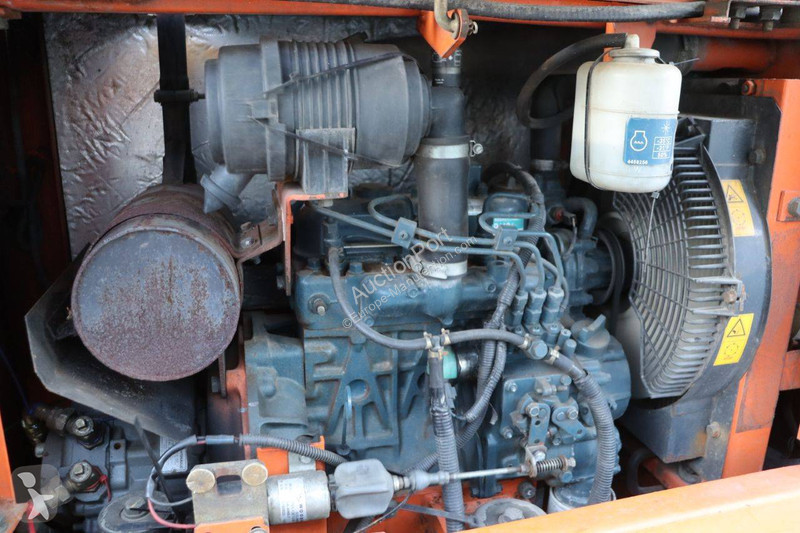 Nacela Hitachi HX140B