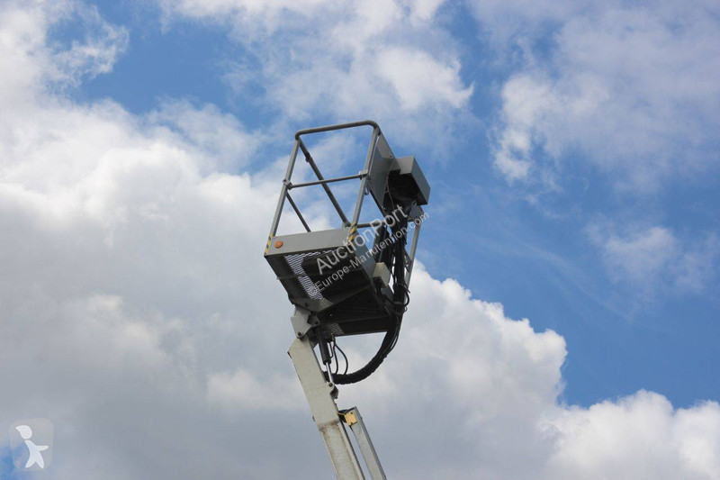 Nacelle Niftylift 120TE