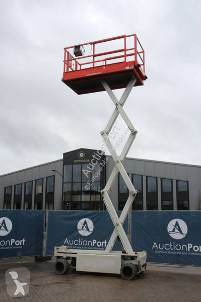 Plataforma elevadora Hollandlift MONOSTAR V-SAEL14