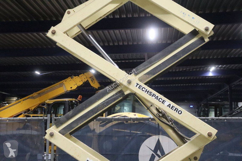 Nacelle JLG 2033 - E