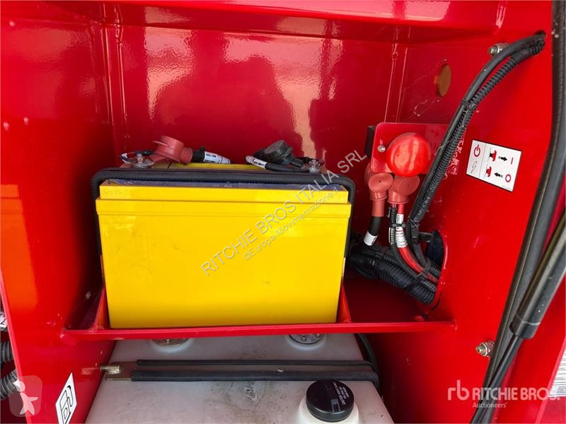 Автовишка Magni DS1823RTP 4x4 Diesel Scissor...