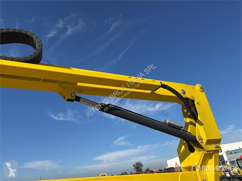升降机 Airo A12E Electric Articulating Boom Lift
