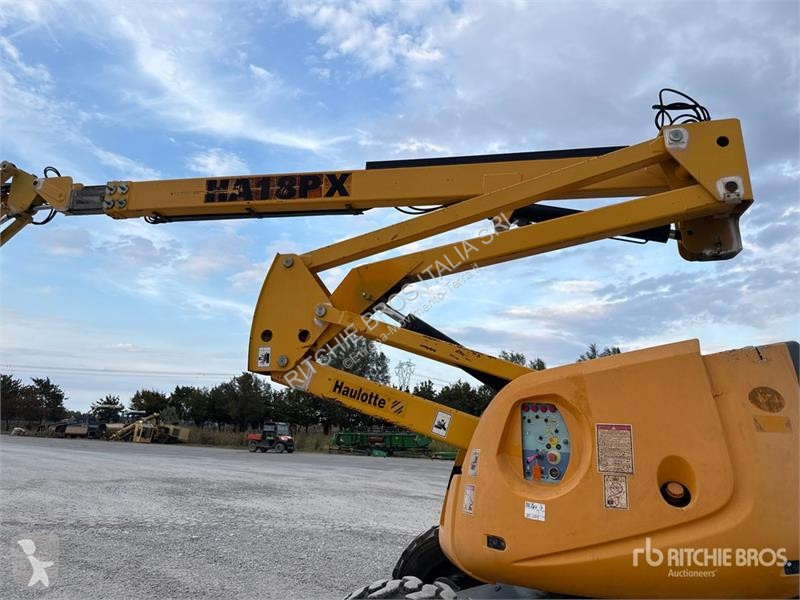 Plataforma elevadora Haulotte Articulating Boom...
