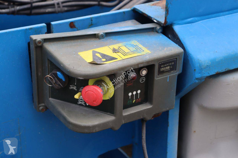 Plataforma elevadora JLG