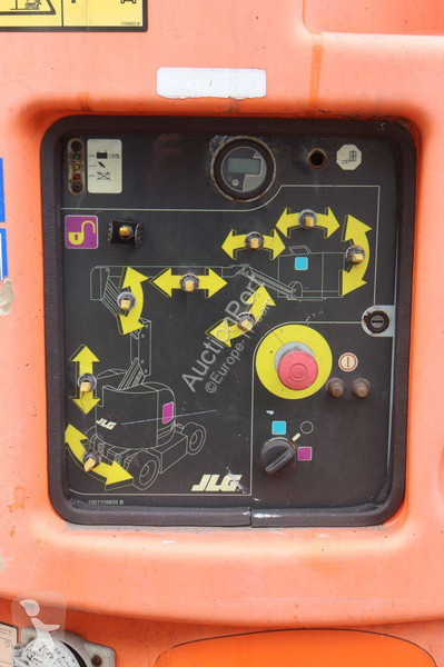 Plataforma elevadora JLG