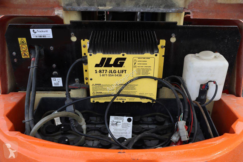 Plataforma elevadora JLG 10E