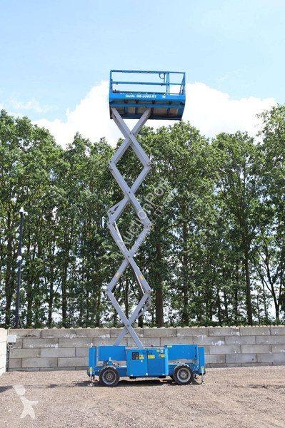 Plataforma elevadora Genie GS3369