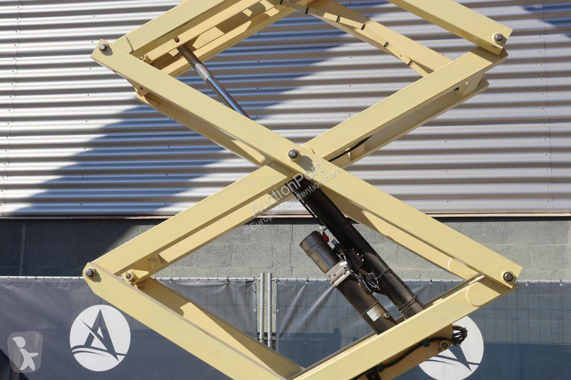 Plataforma elevadora JLG