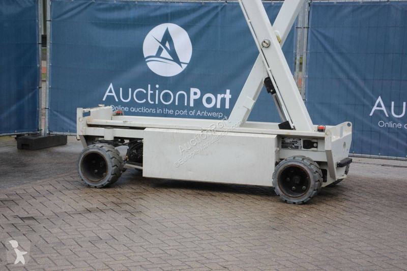 Plataforma elevadora Hollandlift MONOSTAR V-SAEL14