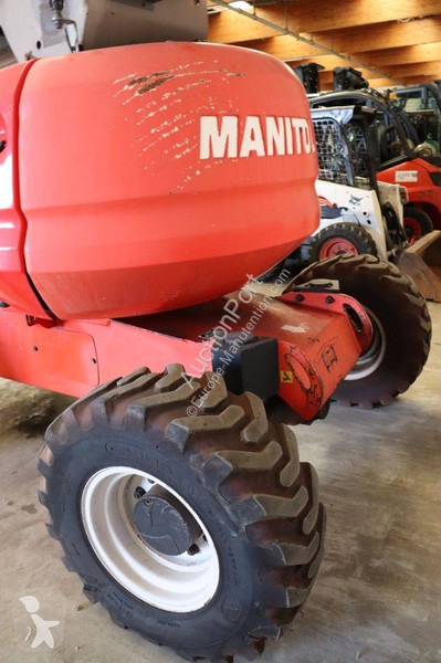 Plataforma elevadora Manitou
