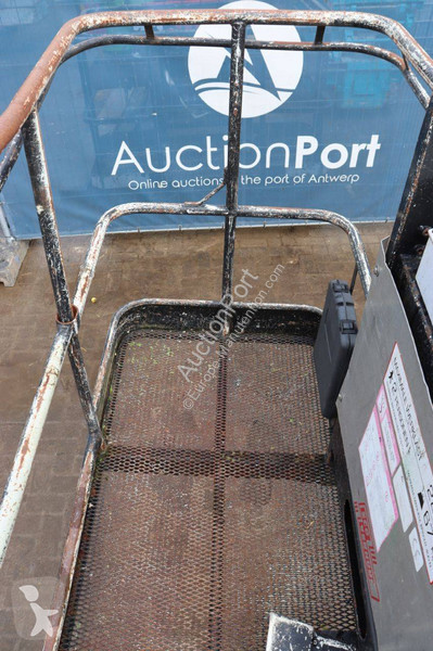Plataforma elevadora Aichi SP18A
