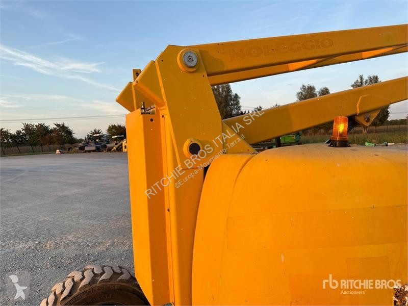 Plataforma elevadora Haulotte HA20 Articulating...
