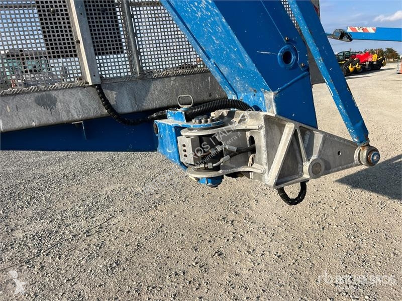Plataforma elevadora Teupen LEO 36 H Crawler...