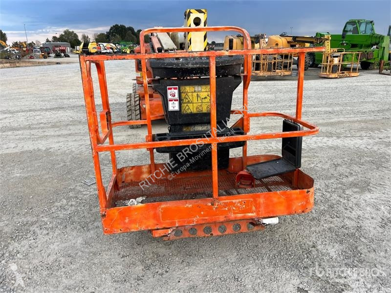Plataforma elevadora JLG Electric Articulating...