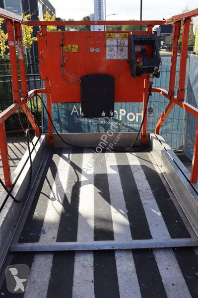 Plataforma elevadora JLG