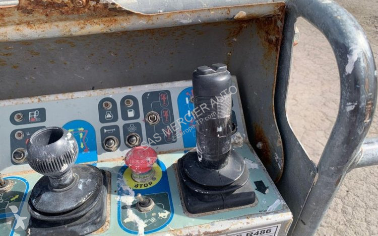 منصة تلسكوبية Manitou nacelle automotrice a...