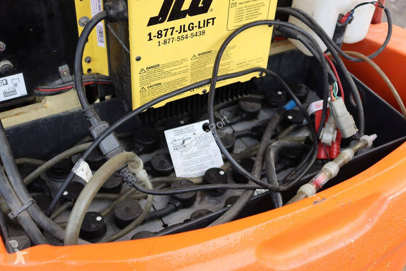 Plataforma elevadora JLG 10E