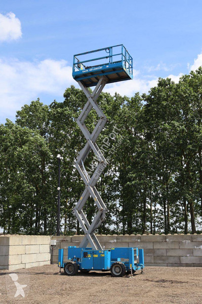 Plataforma elevadora Genie GS3369