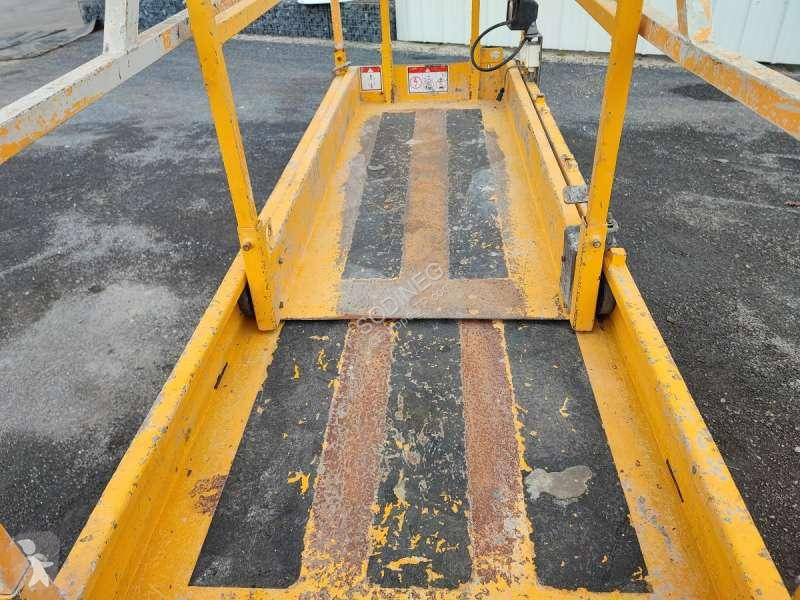 منصة تلسكوبية Haulotte  CISEAUX COMPACT 8