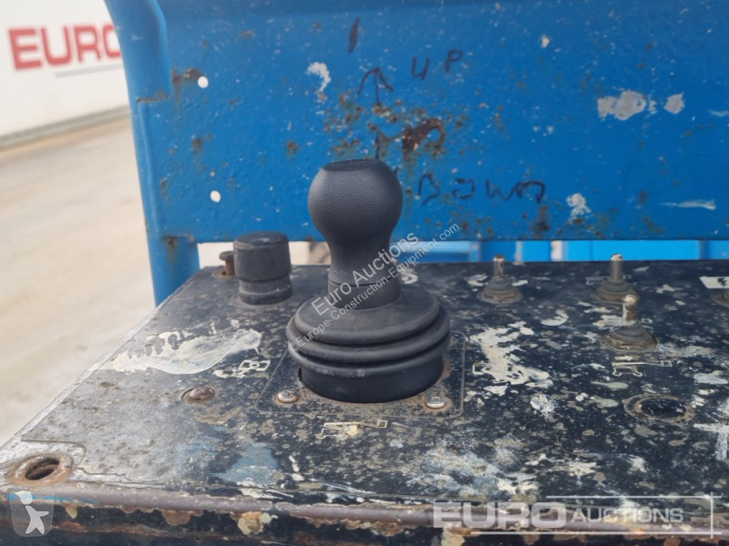 منصة تلسكوبية  Z45/25