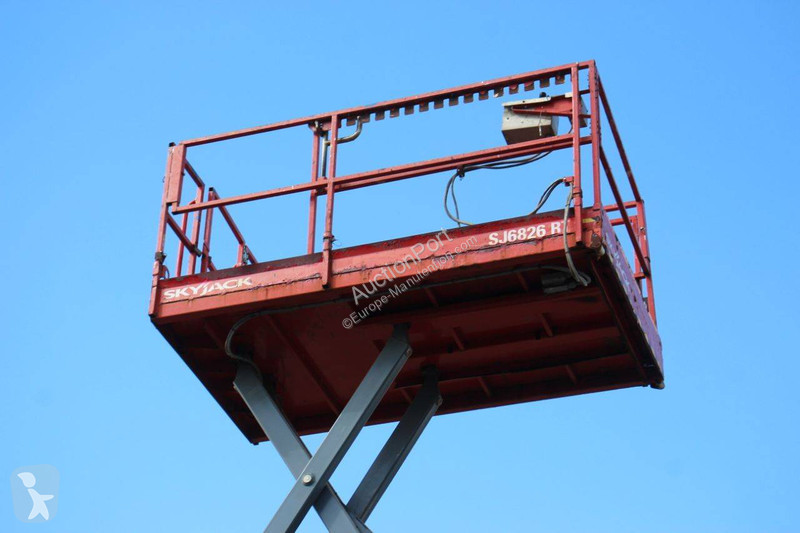 Gondola Skyjack SJ6826RT