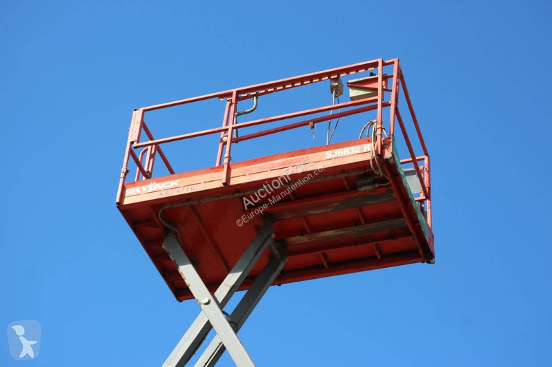 Gondola Skyjack SJ6832RT