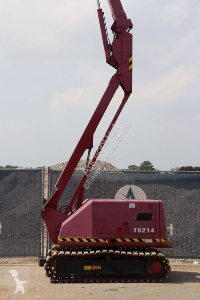 Plataforma elevadora Isuzu NUL090-2