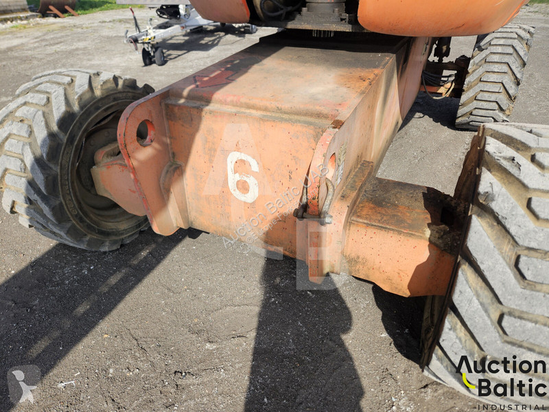 Plataforma elevadora JLG