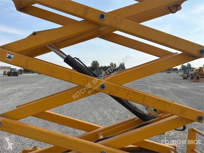 Автовишка Haulotte 10N Electric Scissor Lift