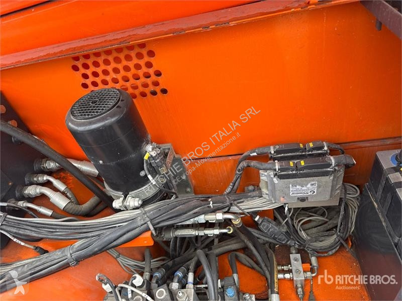 Emelőkosár Iteco IT12180DE Scissor Lift