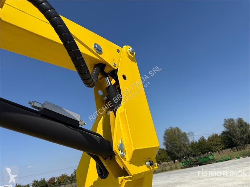 Emelőkosár Airo A12E Electric Articulating Boom...