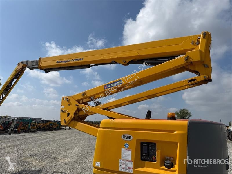 Lift Haulotte HA20RTJ Articulating Boom Lift