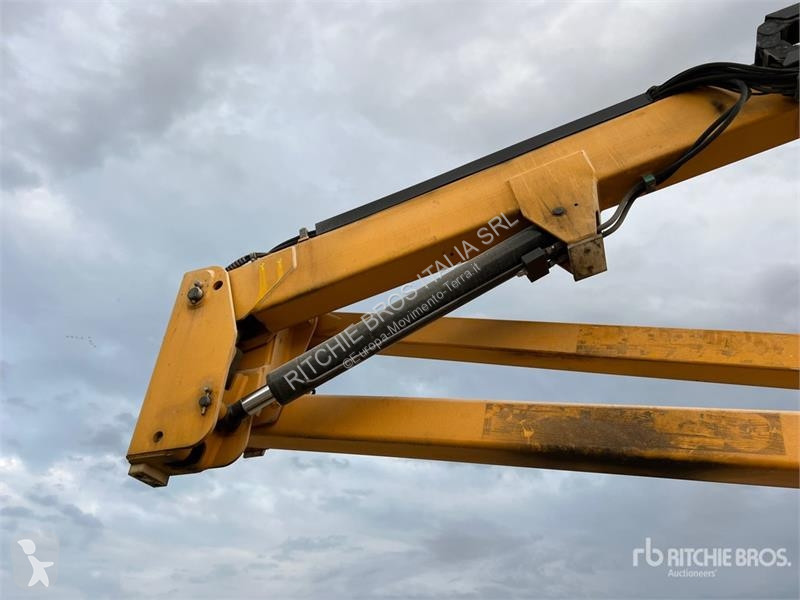 Lift Haulotte HA16PX Diesel Articulating Boom Lift