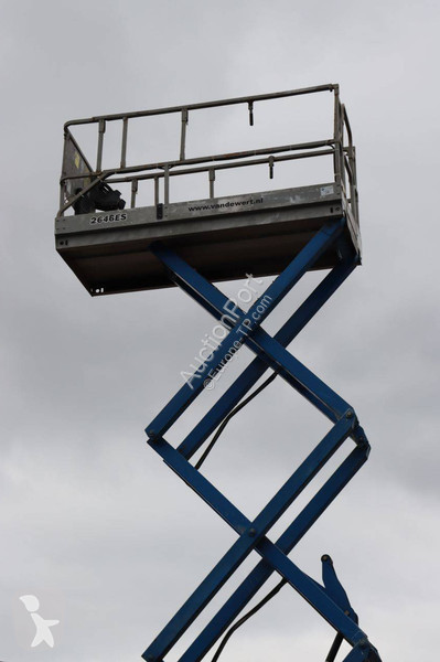 Plataforma elevadora JLG
