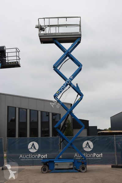 Plataforma elevadora JLG