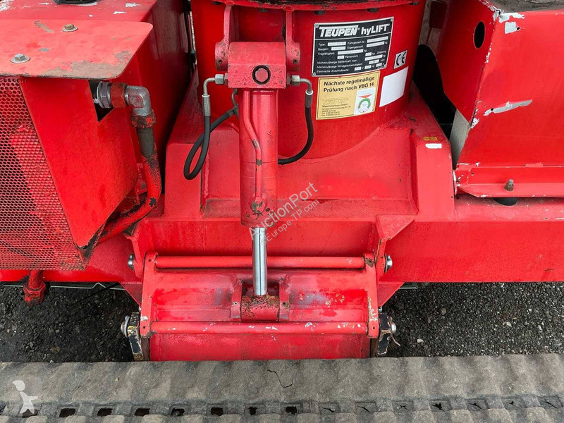 Plataforma elevadora Teupen LEO 26 H