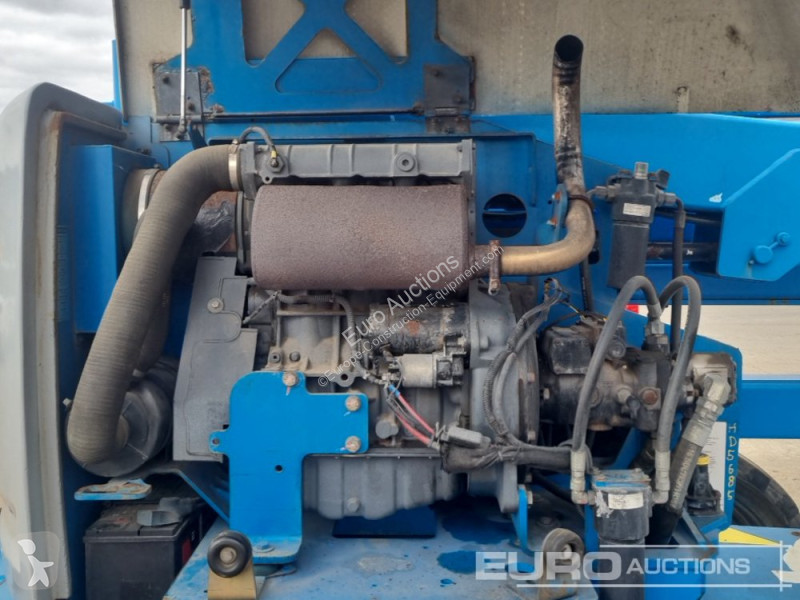 منصة تلسكوبية  Z45/25