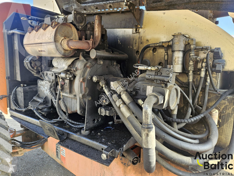 Plataforma elevadora JLG