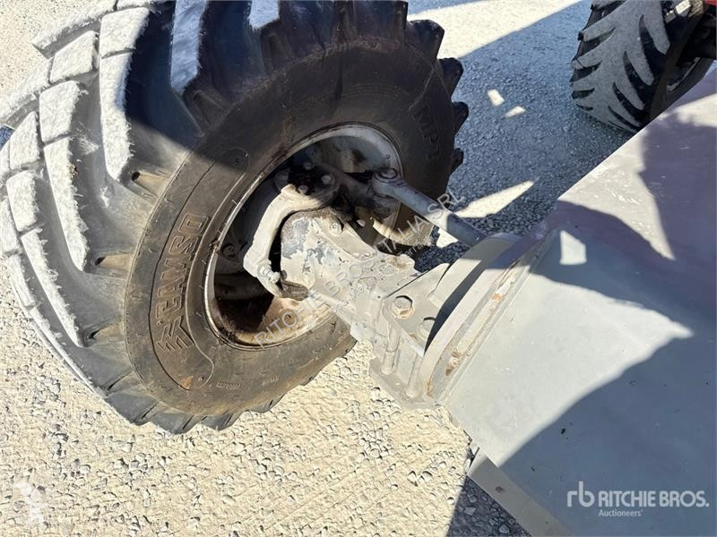 Автовышка Manitou