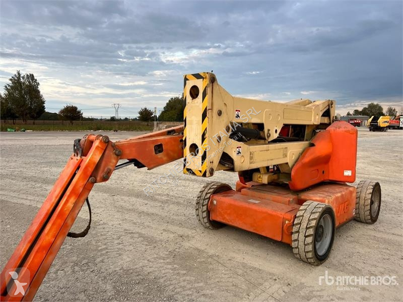 Plataforma elevadora JLG Electric Articulating...