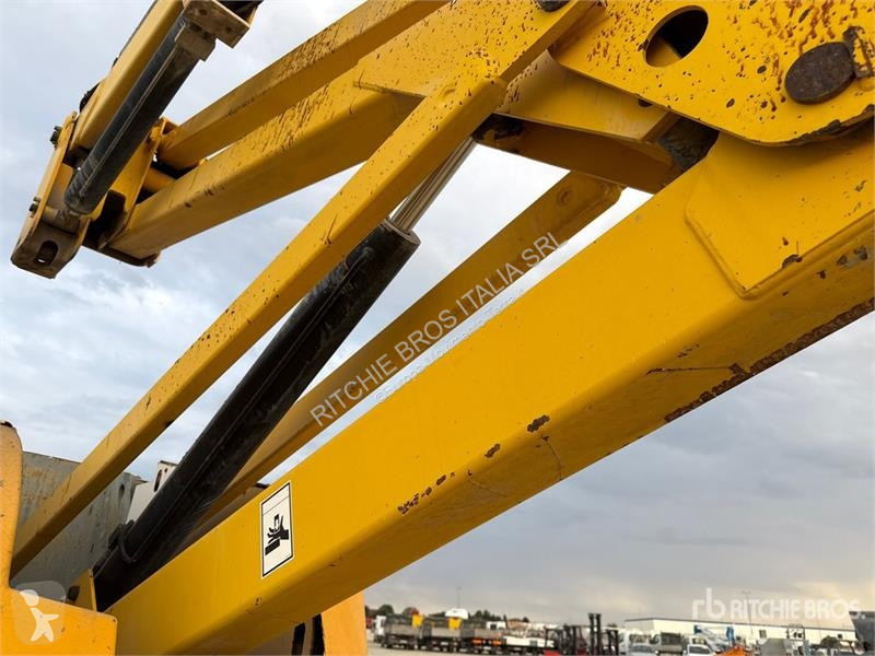 Lift Haulotte HA16PX Articulating Boom Lift