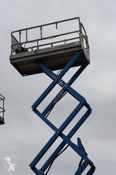 Plataforma elevadora JLG