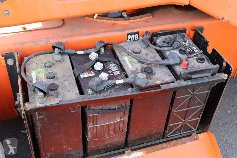 Plataforma elevadora JLG
