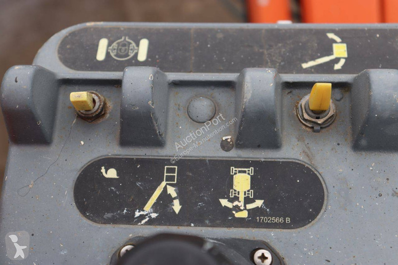Plataforma elevadora JLG